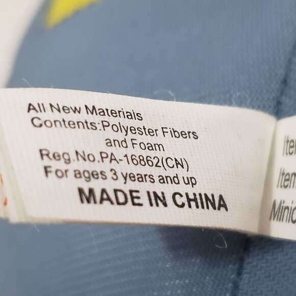 Despicable Me Minion Stuart Candy Cane Christmas Yellow Plush Soft Toy Factory - Picture 11 of 13